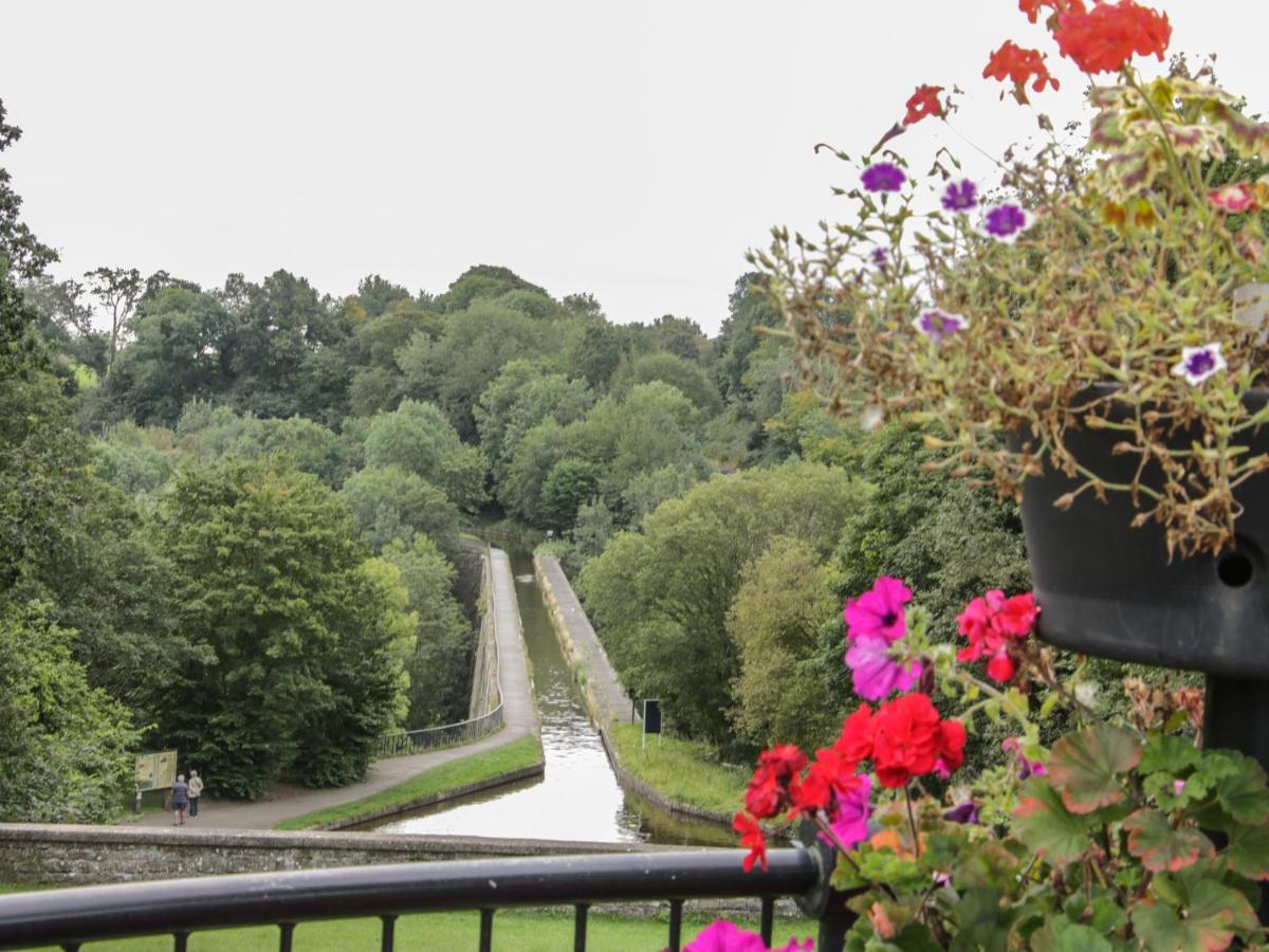 Belmont Bridge Villa Oswestry Dış mekan fotoğraf