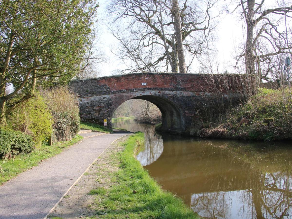 Belmont Bridge Villa Oswestry Dış mekan fotoğraf