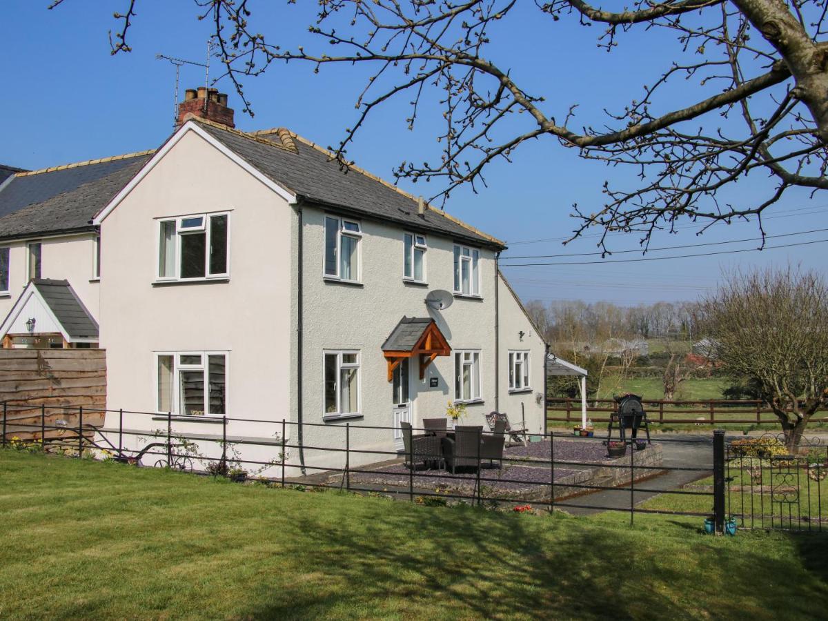 Belmont Bridge Villa Oswestry Dış mekan fotoğraf